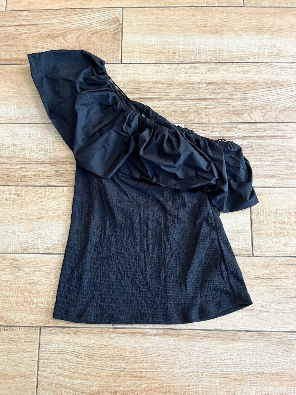 Womens NWT Who What Wear Black One Shoulder Top - S